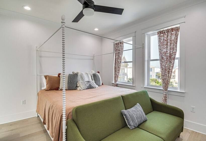 Coastal Gulf Shores Abode W/ Private Beach Access!