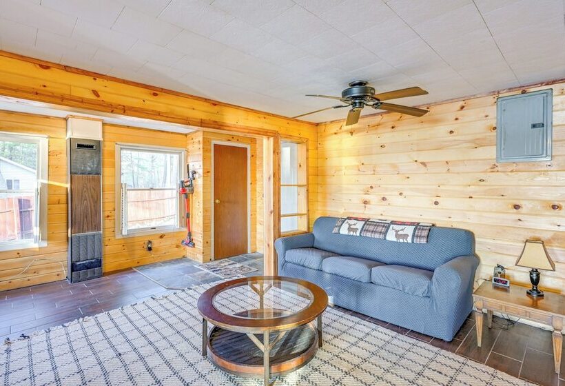 Cottage W/ Deck & Bluff Lake Views: Walk To Beach!