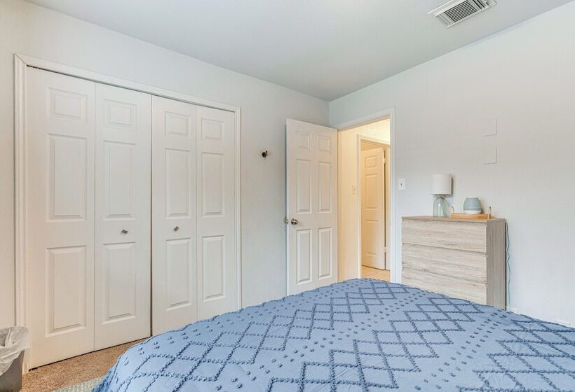 Modern Cedar Park Home: 20 Mi To Downtown Austin!