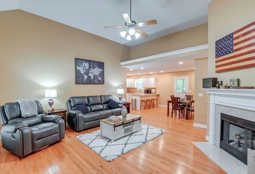 Cozy Hermitage Home W/ Deck: 11 Mi To Nashville!