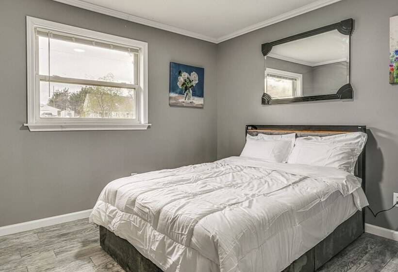 Cozy Silverwood Home: Near Golf Courses!