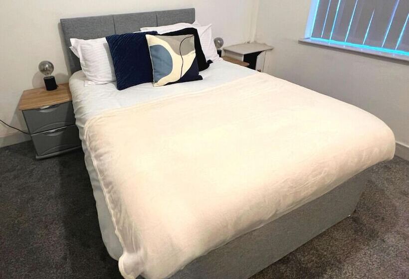 Darlington Suites By Sa Stays