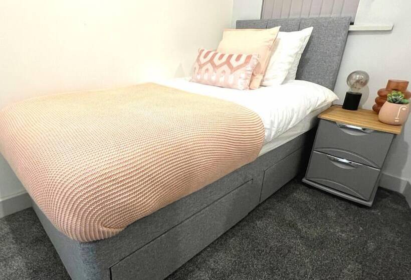 Darlington Suites By Sa Stays