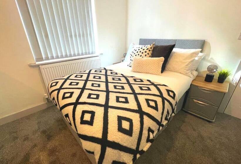 Darlington Suites By Sa Stays