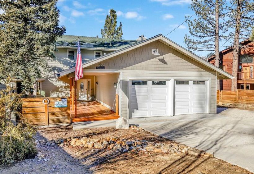 Eagle Escape On Big Bear Lake #2423