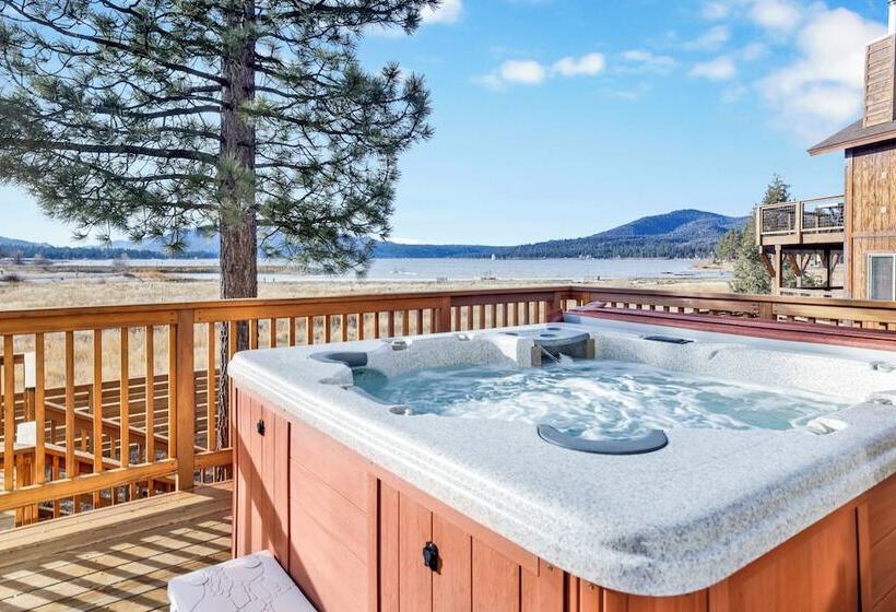 Eagle Escape On Big Bear Lake #2423