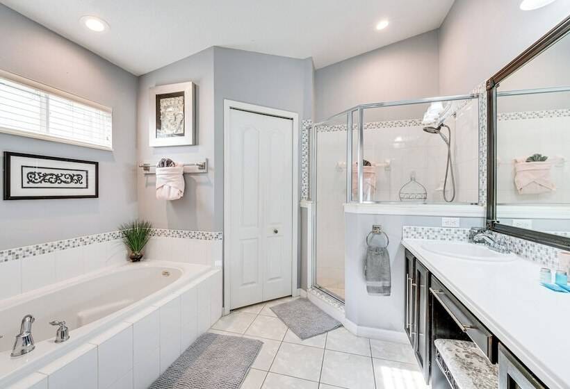 Near Golf & Wdw: Family Friendly Home In Davenport