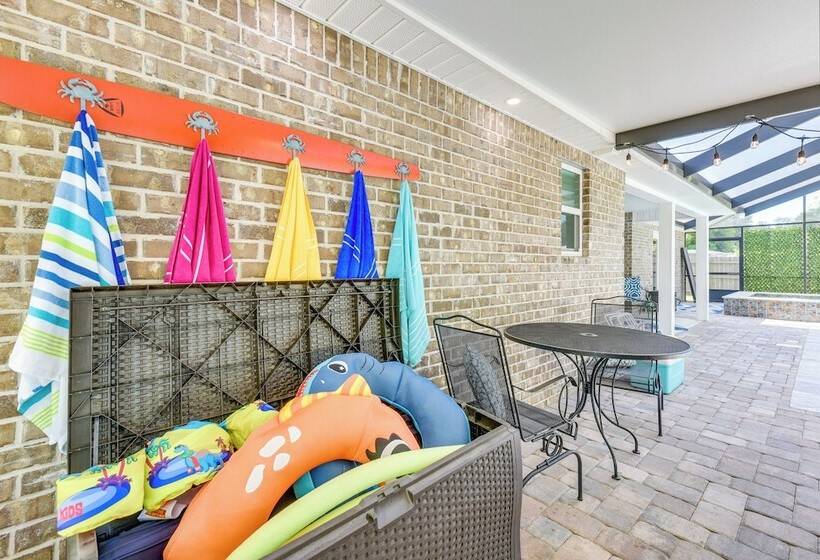 Fort Walton Beach House: Lanai W/ Saltwater Pool!