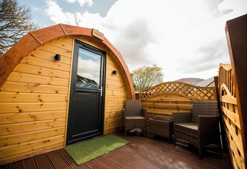 Highland & Transylvania Glamping Pod