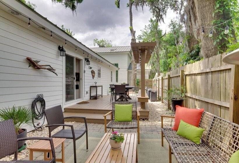 Home In Beaufort Historic District W/ Private Yard