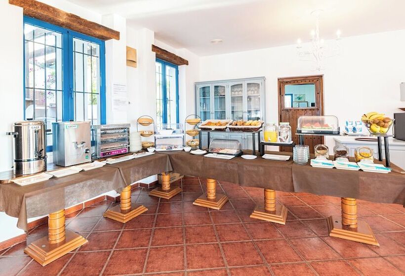 Hostal El Dorado Cabodegata