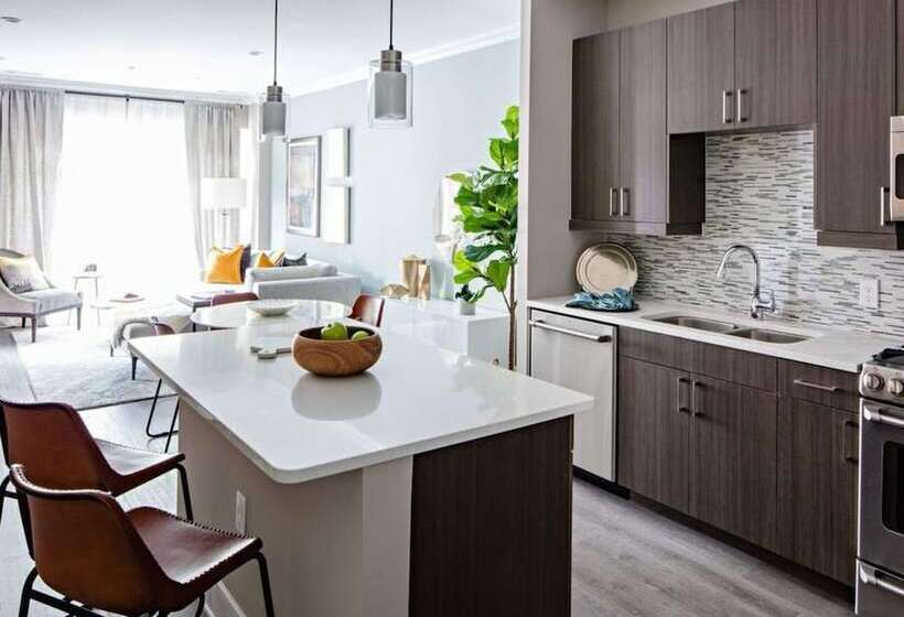 פונדק Kings Point Lux Suites