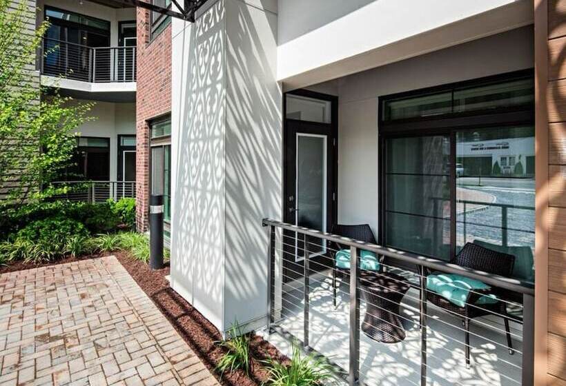 פונדק Kings Point Lux Suites