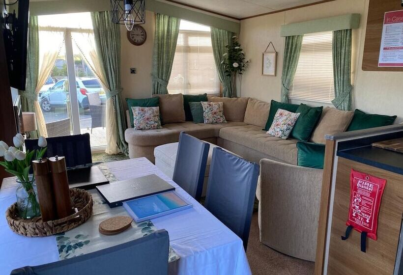 호텔 2 Bed Lodge In Cockermouth