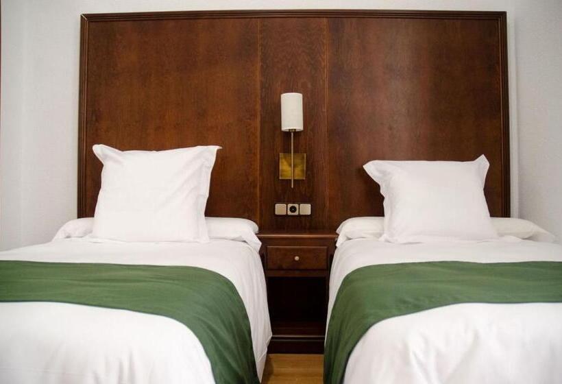 Отель Balneario De Marmolejo