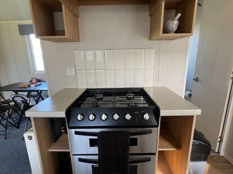 Отель Caravan At Newquay Bay Resort 3 Bedrooms