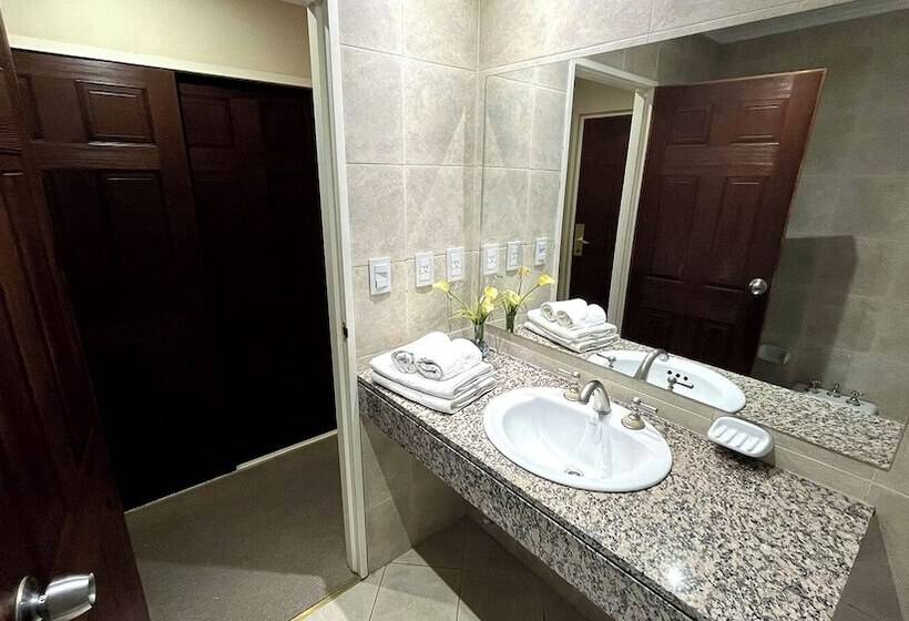 فندق Cerro Calafate