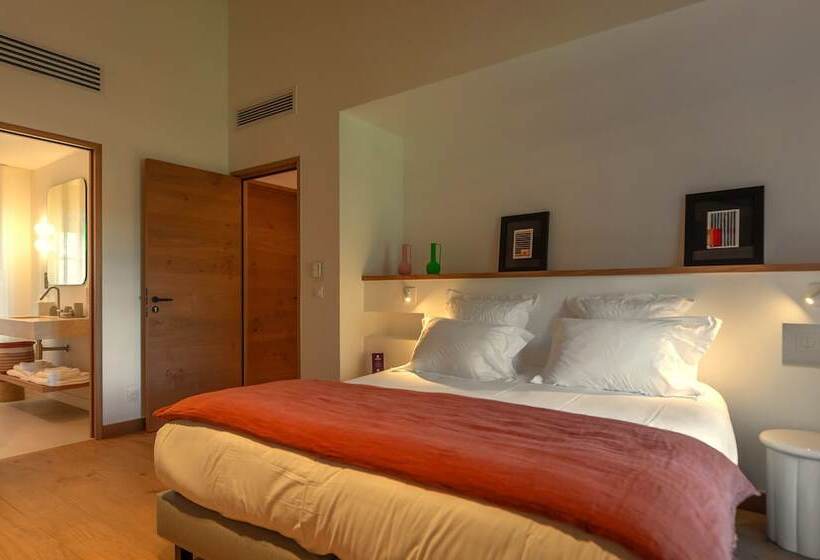 فندق Domaine De Panéry