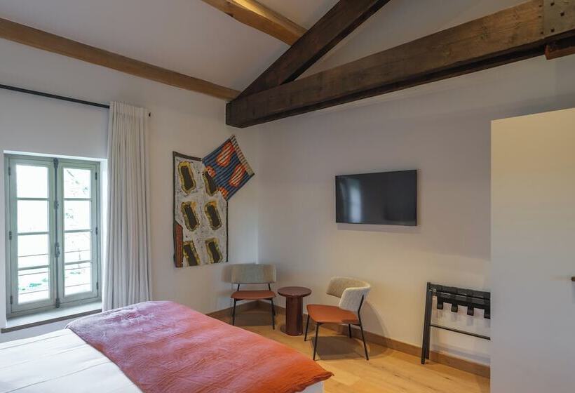 فندق Domaine De Panéry