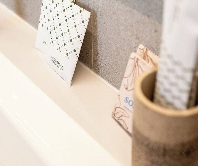 酒店 Ennea Muses Rooms & Suites