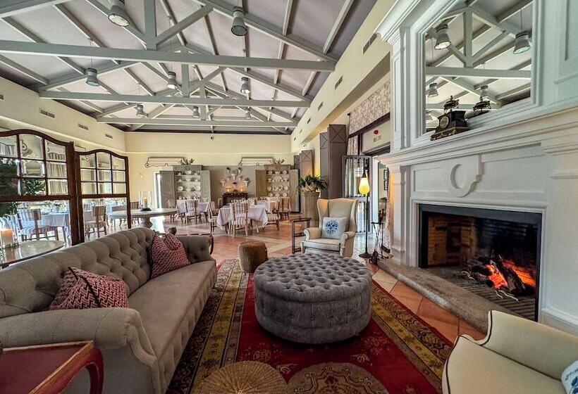 هتل Hacienda El Alcornocal