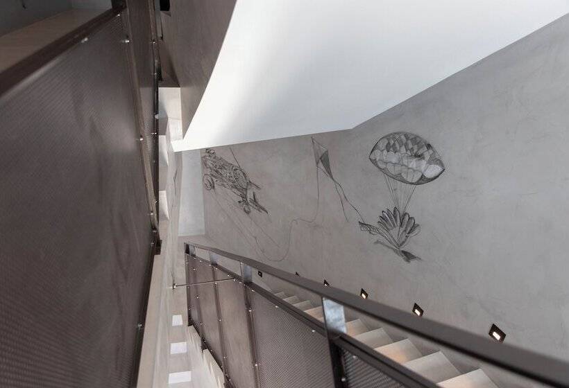 هتل Ibis Styles Lisboa Aeroporto