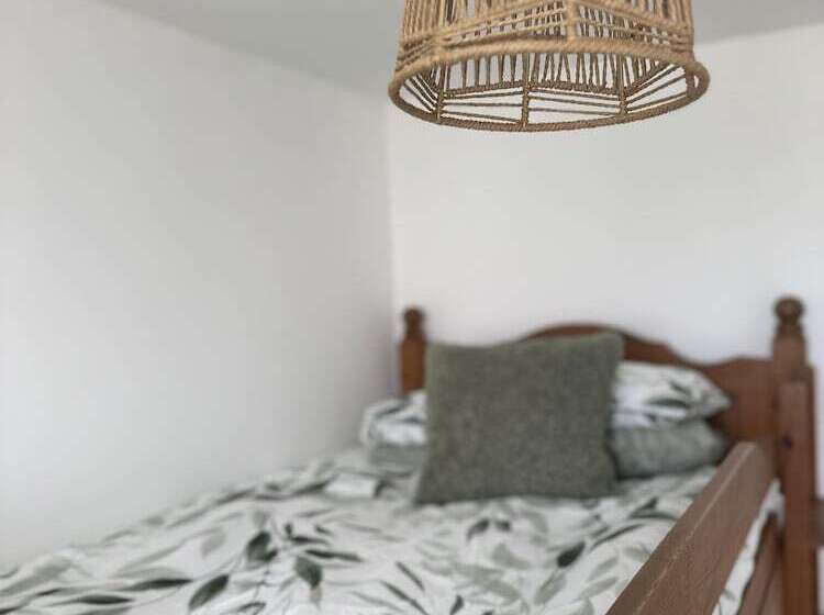 فندق Cozy Coastal Lodge In Hayle