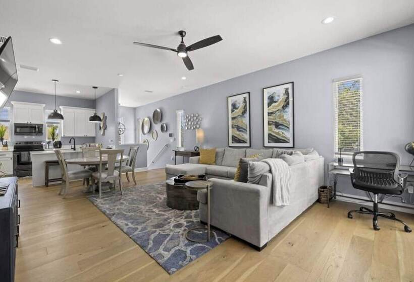 فندق Impeccable Townhome In Tampa Fl