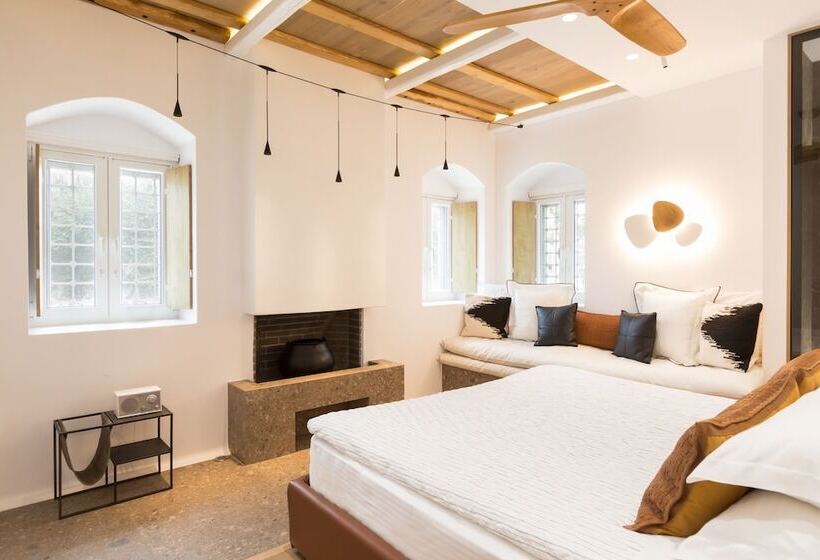 Отель Kallos Villas & Suites