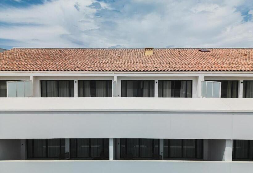 Отель Le Set Hôtel & Spa