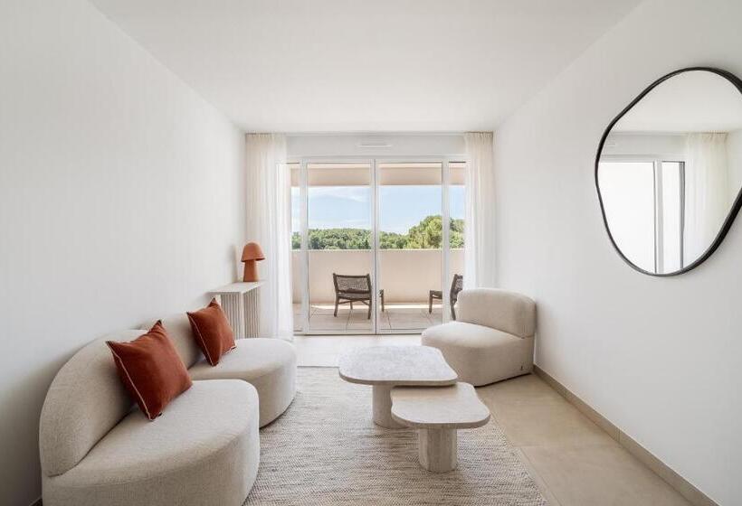 Отель Le Set Hôtel & Spa