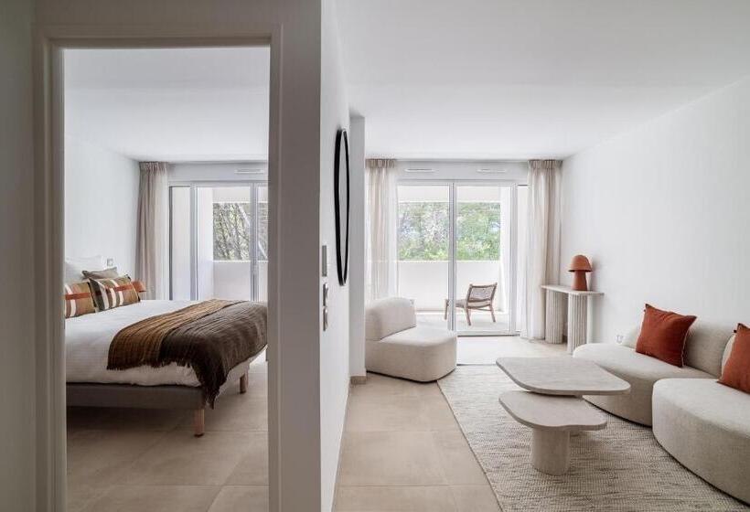 Отель Le Set Hôtel & Spa