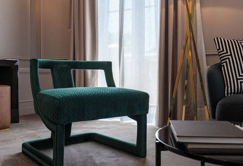 ホテル Maison Albar   Amoure