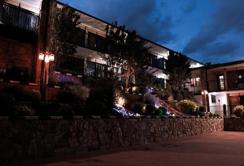 酒店 Riverside Inn And Suites