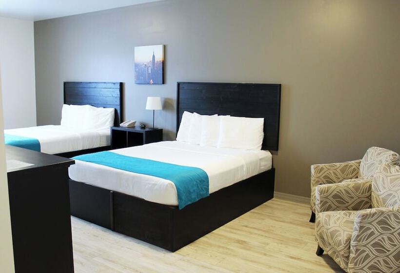 فندق Roadhouse 52 Inn & Suites