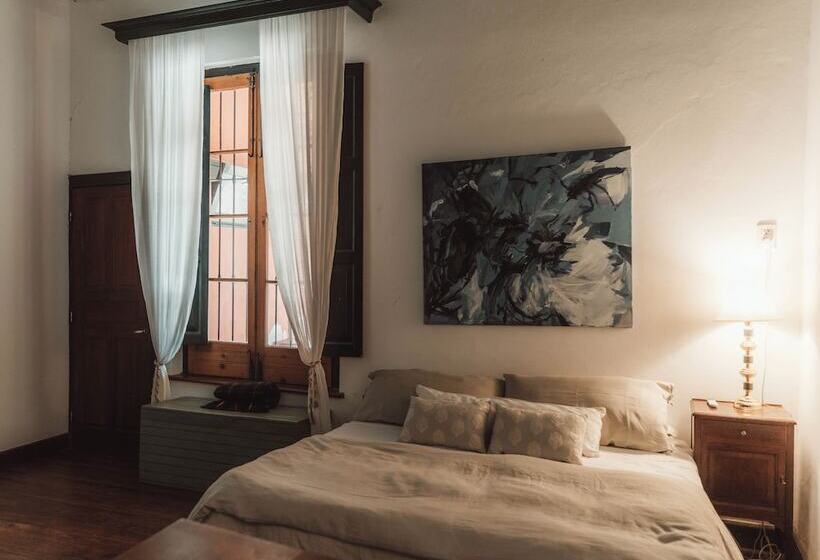 فندق ريفى Estancia La Violeta