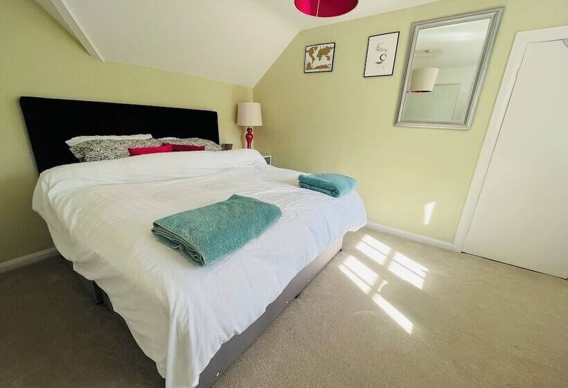 Сельский отель Idyllic 3 Bed Barn In Grantham, Lincolnshire