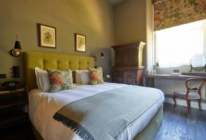 Отель The Pig At Bridge Place   Kent