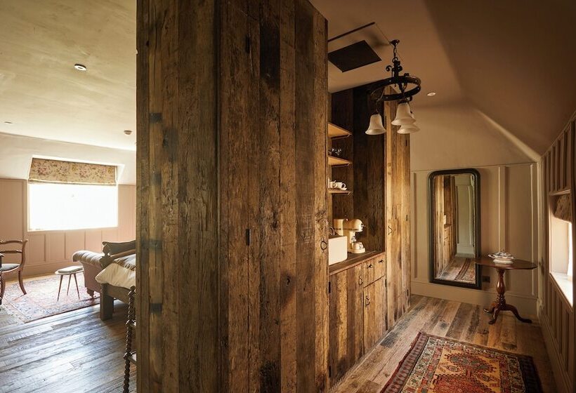 Отель The Pig At Bridge Place   Kent