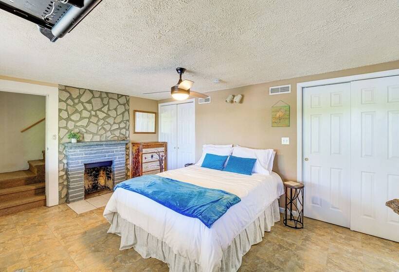 Kingsport  Boone Lake Hideaway  W/ Deck & Views!