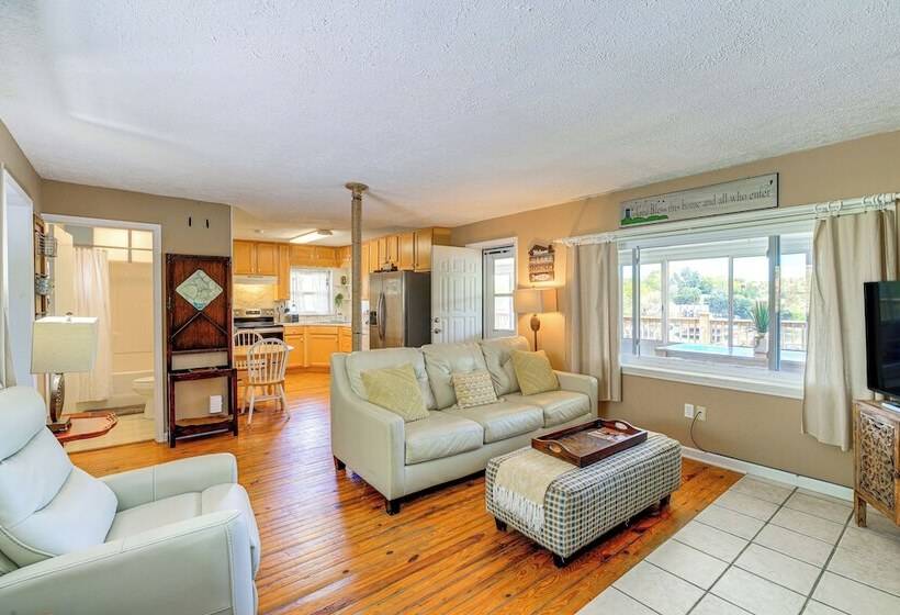 Kingsport  Boone Lake Hideaway  W/ Deck & Views!