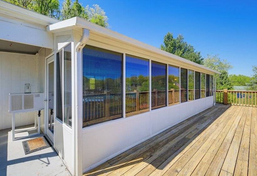 Kingsport  Boone Lake Hideaway  W/ Deck & Views!