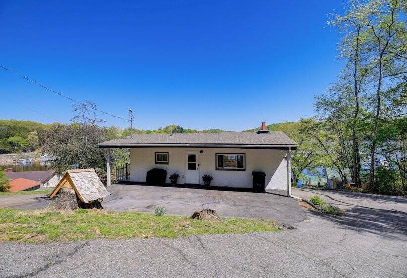 Kingsport  Boone Lake Hideaway  W/ Deck & Views!
