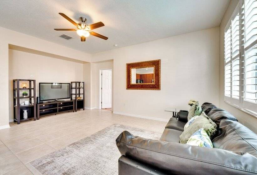 Kissimmee Home W/ Private Pool Near Disney Parks!