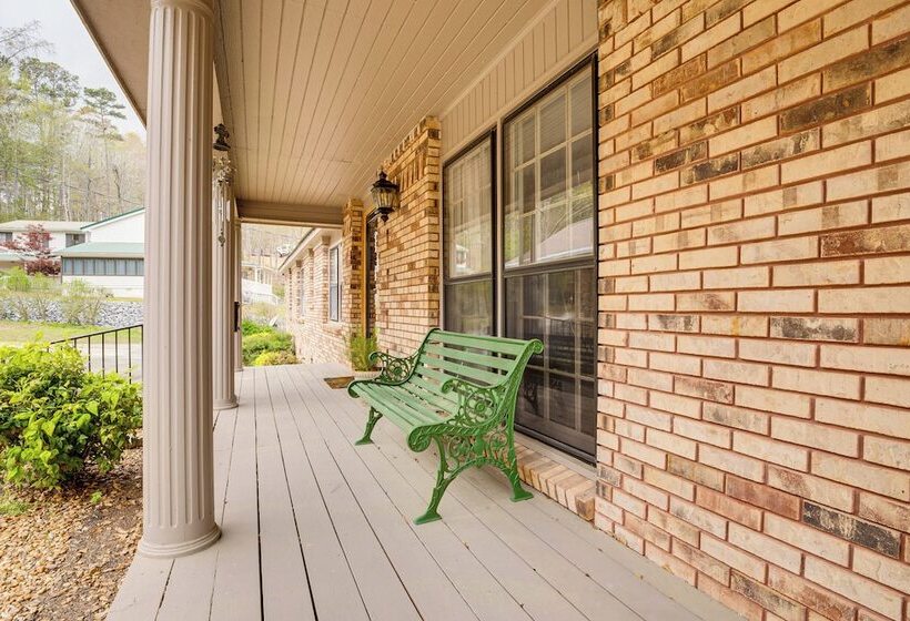 Lakefront Leesburg Home W/ Private Dock & Ramp!