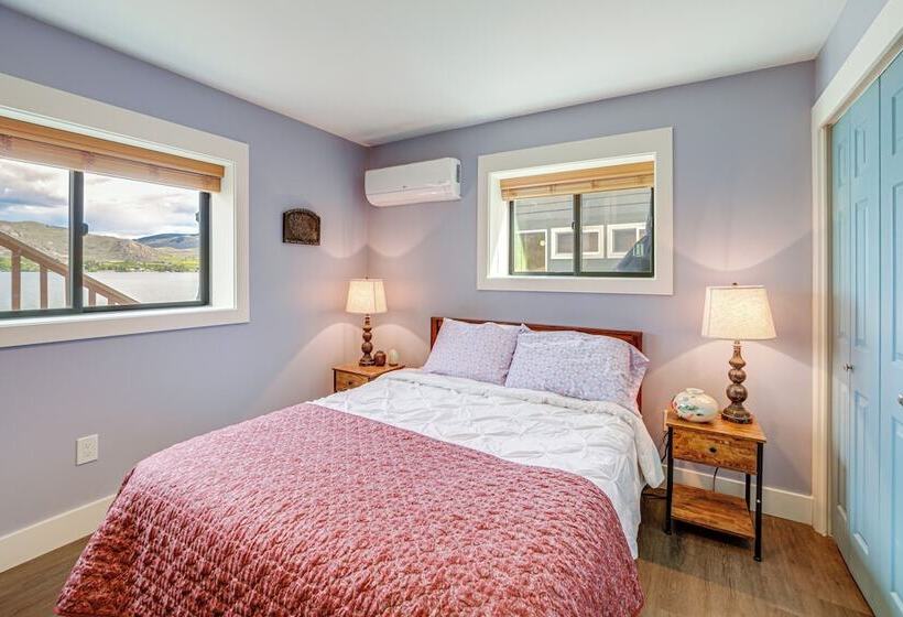 Lakefront Oroville Paradise: Private Beach & Dock!