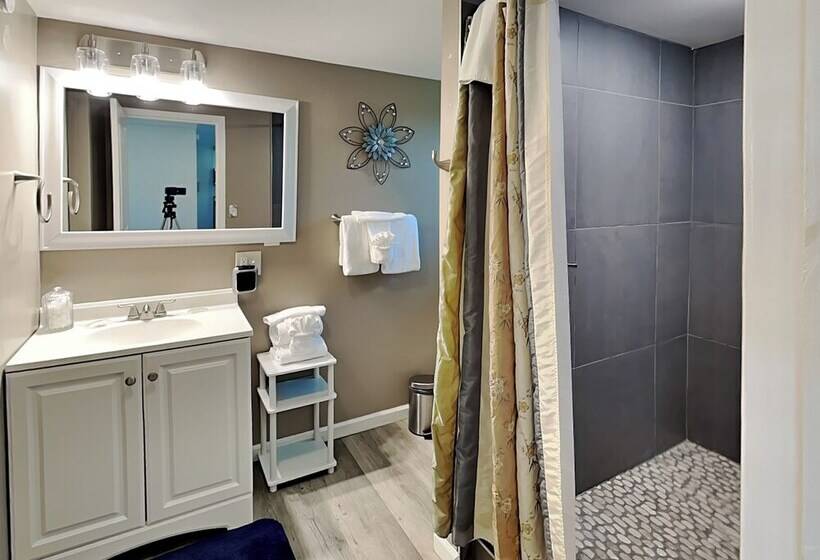 Little Bit Of Country