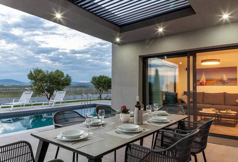 Merelia Villas Luxury