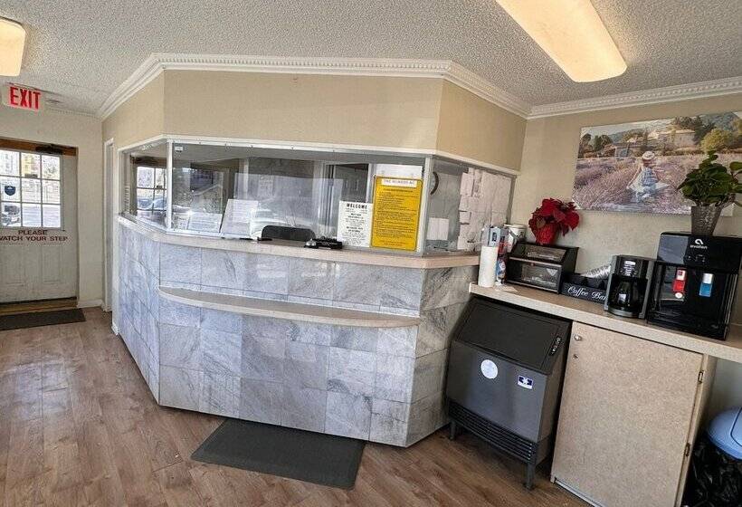 Мотель The Boards Ac