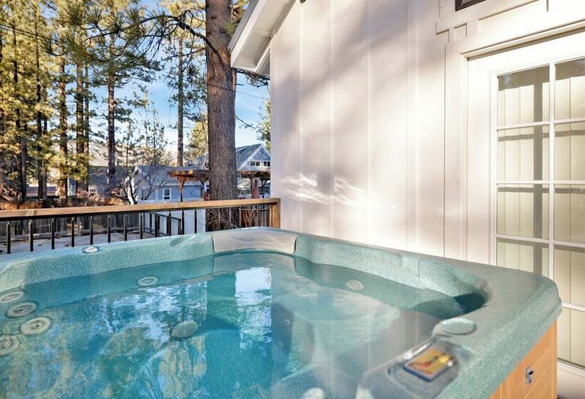 Mountain Palace #2018